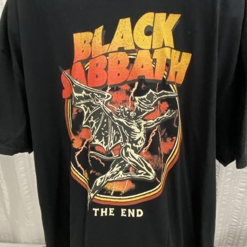 Black Sabbath The End T Shirt Men's 2XL Black Graphic Band Tee 2022 Bravado